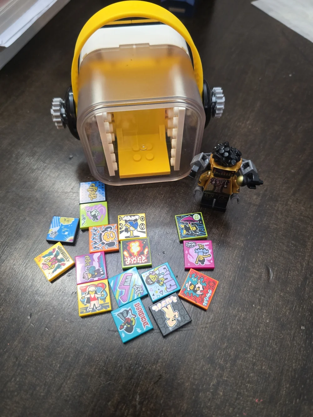 Yellow Mini Toy Carry Case with Assorted Game Tiles and Figure 43107 LEGO